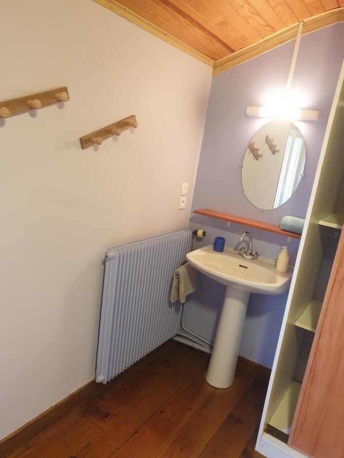 Chambres D'Hotes Kerioret Izella Kerlaz エクステリア 写真