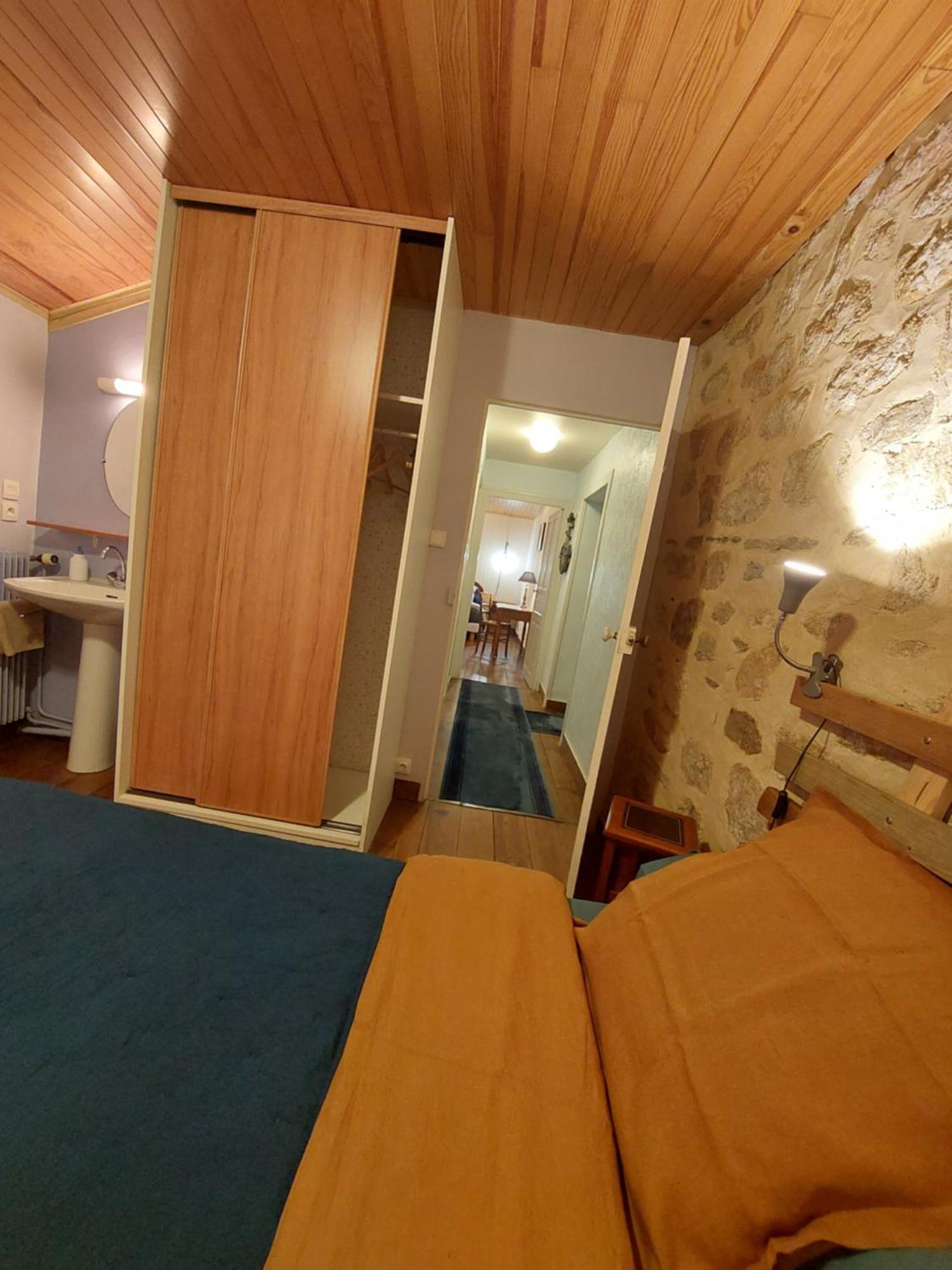 Chambres D'Hotes Kerioret Izella Kerlaz エクステリア 写真